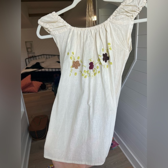 Hand Embroidered Canvas Tank - Picture 1 of 2